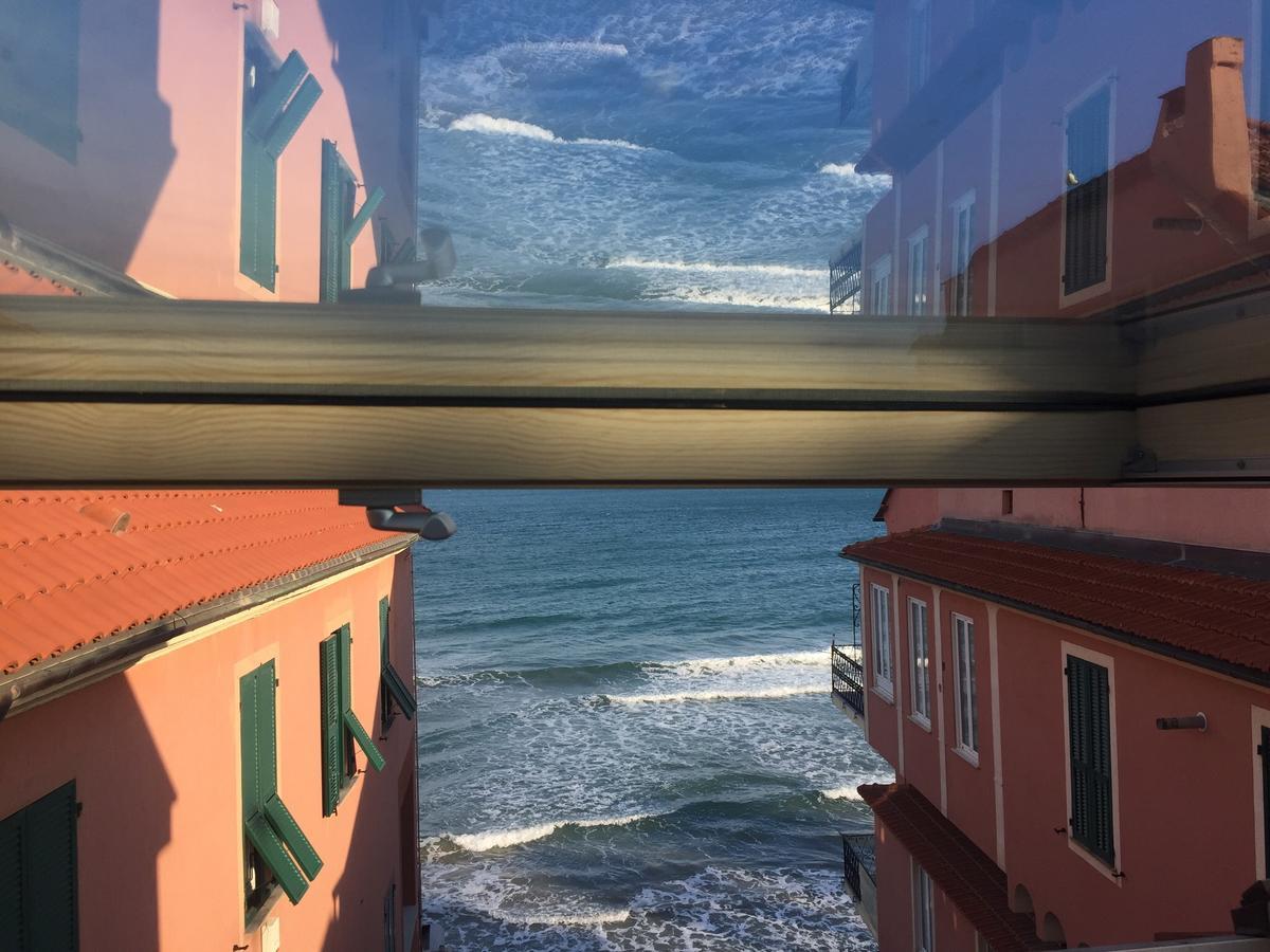 Attico Fronte Mare Alassio Kültér fotó